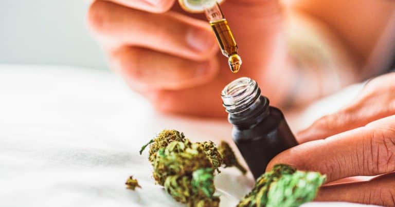 Lung Cancer Prevention: Doctors Perplexed by the results of Patients using CBD Oil